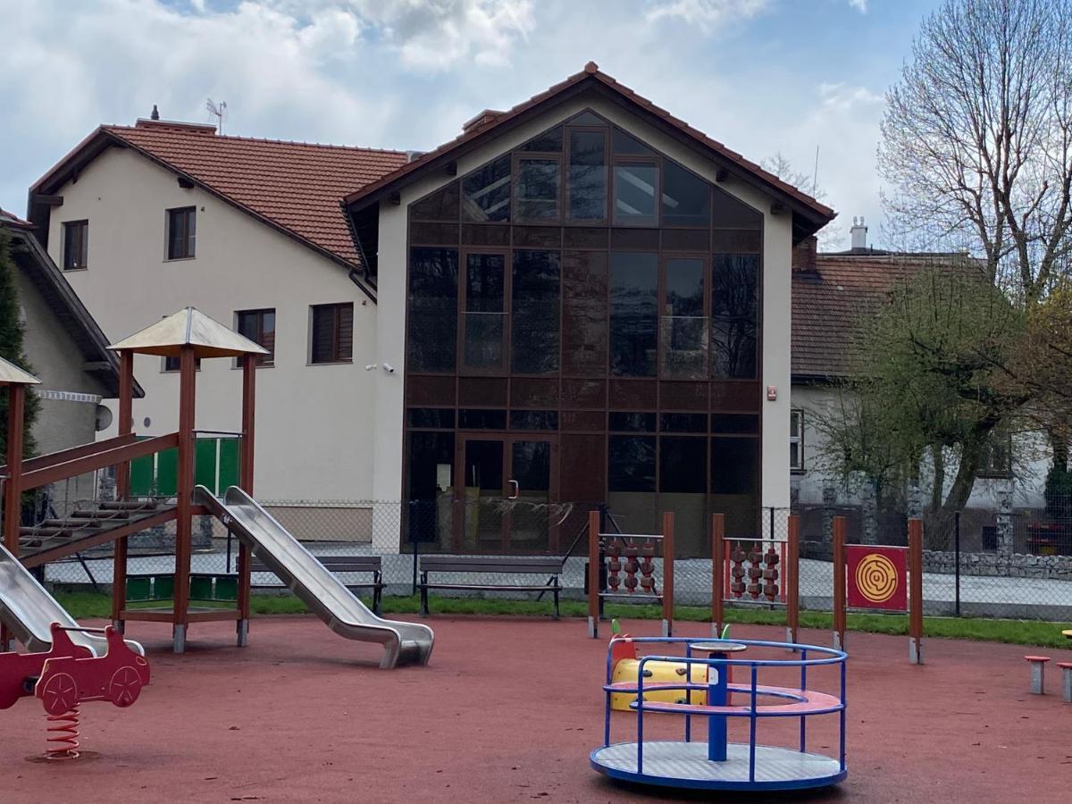 Apartamenty Centrum Andrychów エクステリア 写真